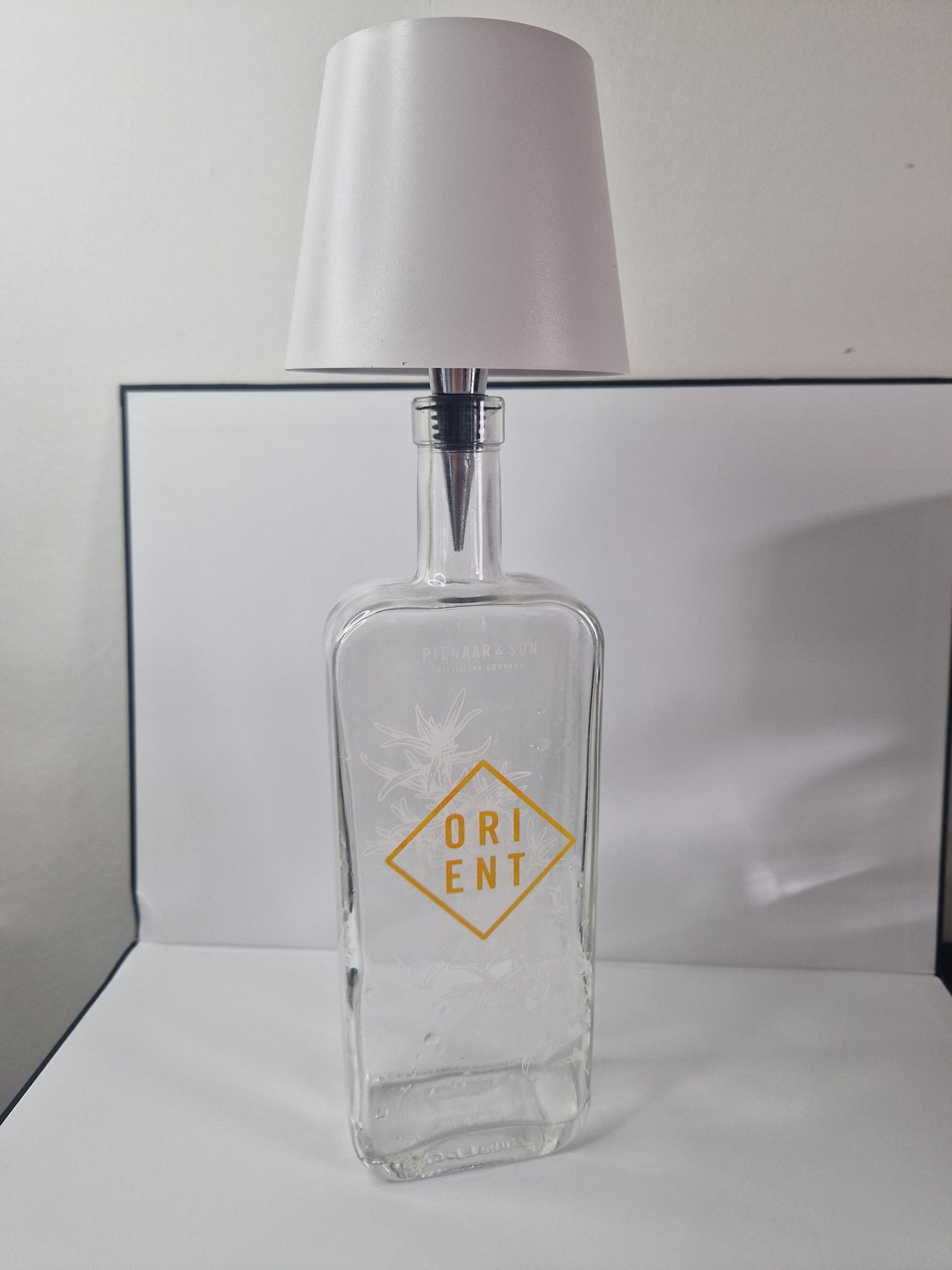 Glass gin bottle lamp with rechargeable lamp shade