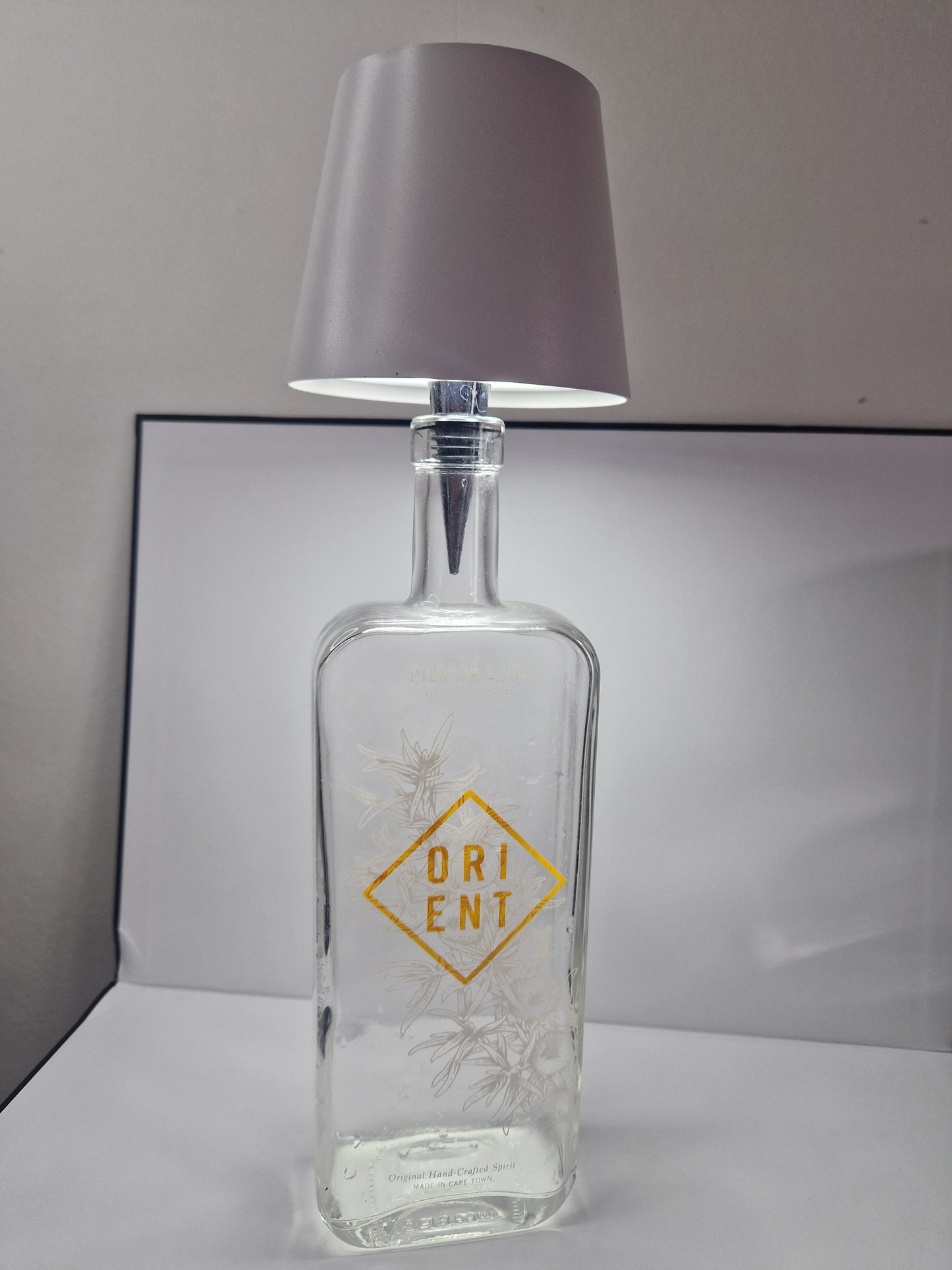 Glass gin bottle lamp with rechargeable lamp shade