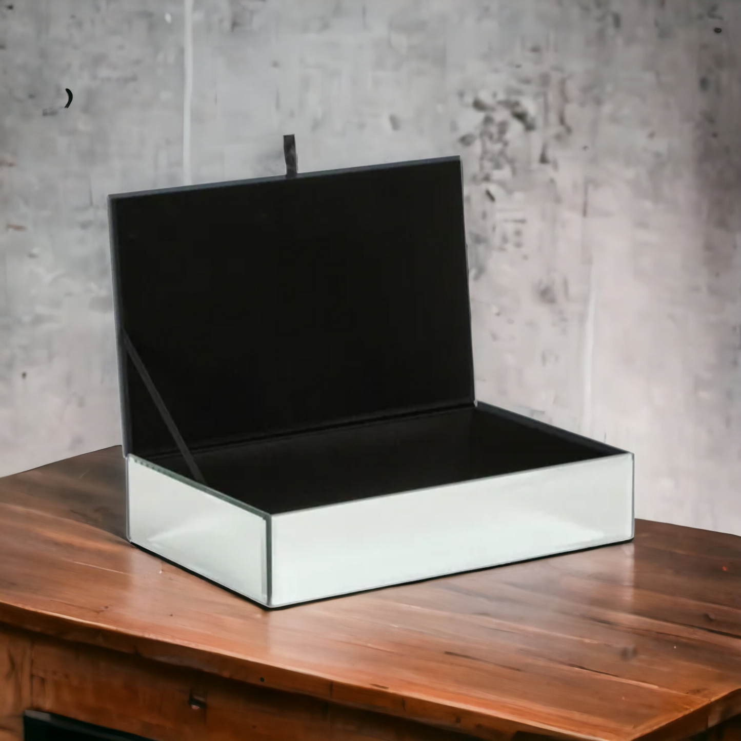 Etched Mirror box with velvet lining