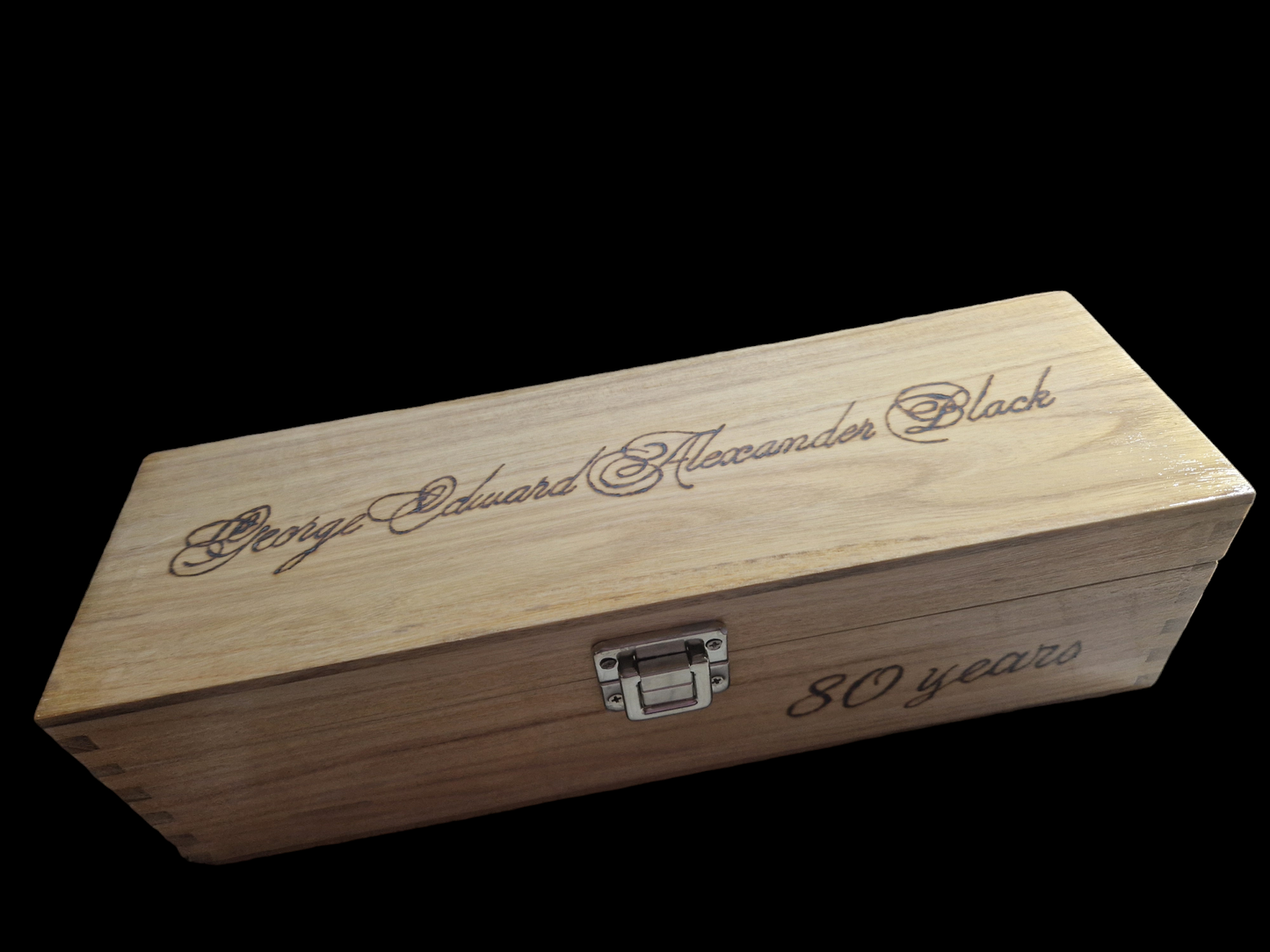 Handburned wooden wine bottle box
