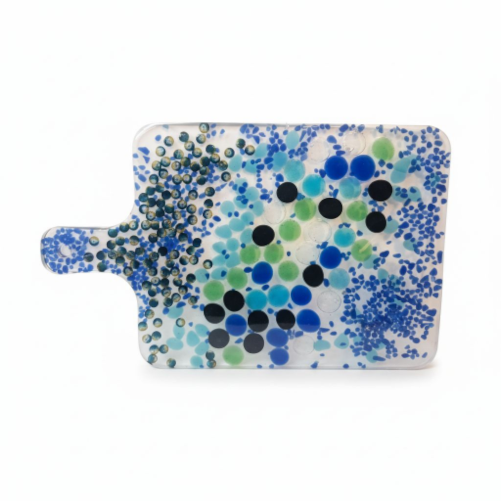 Epoxy resin chopping board