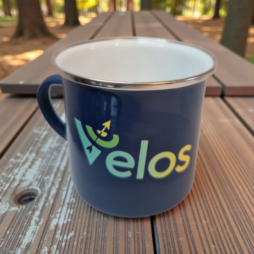 Velos Vintage enamel-coated metal mug